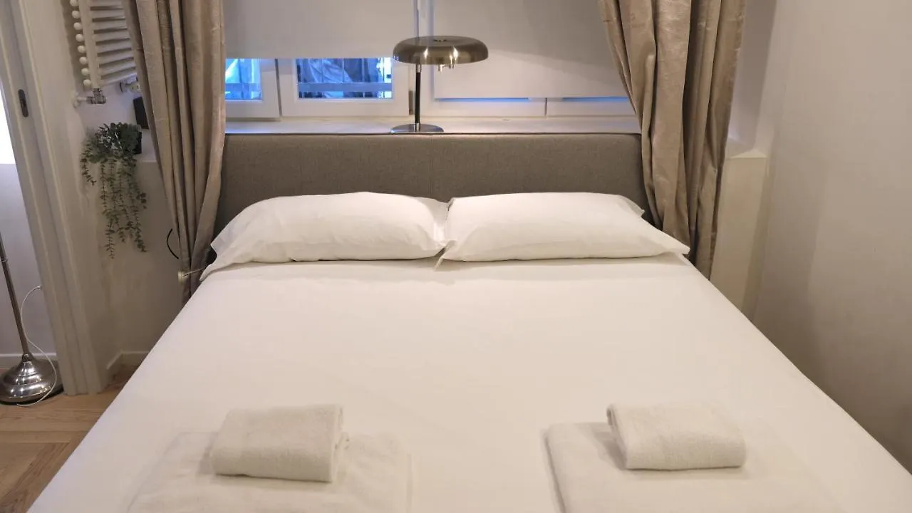 I Host Apartment - Val Strona 3 Милан